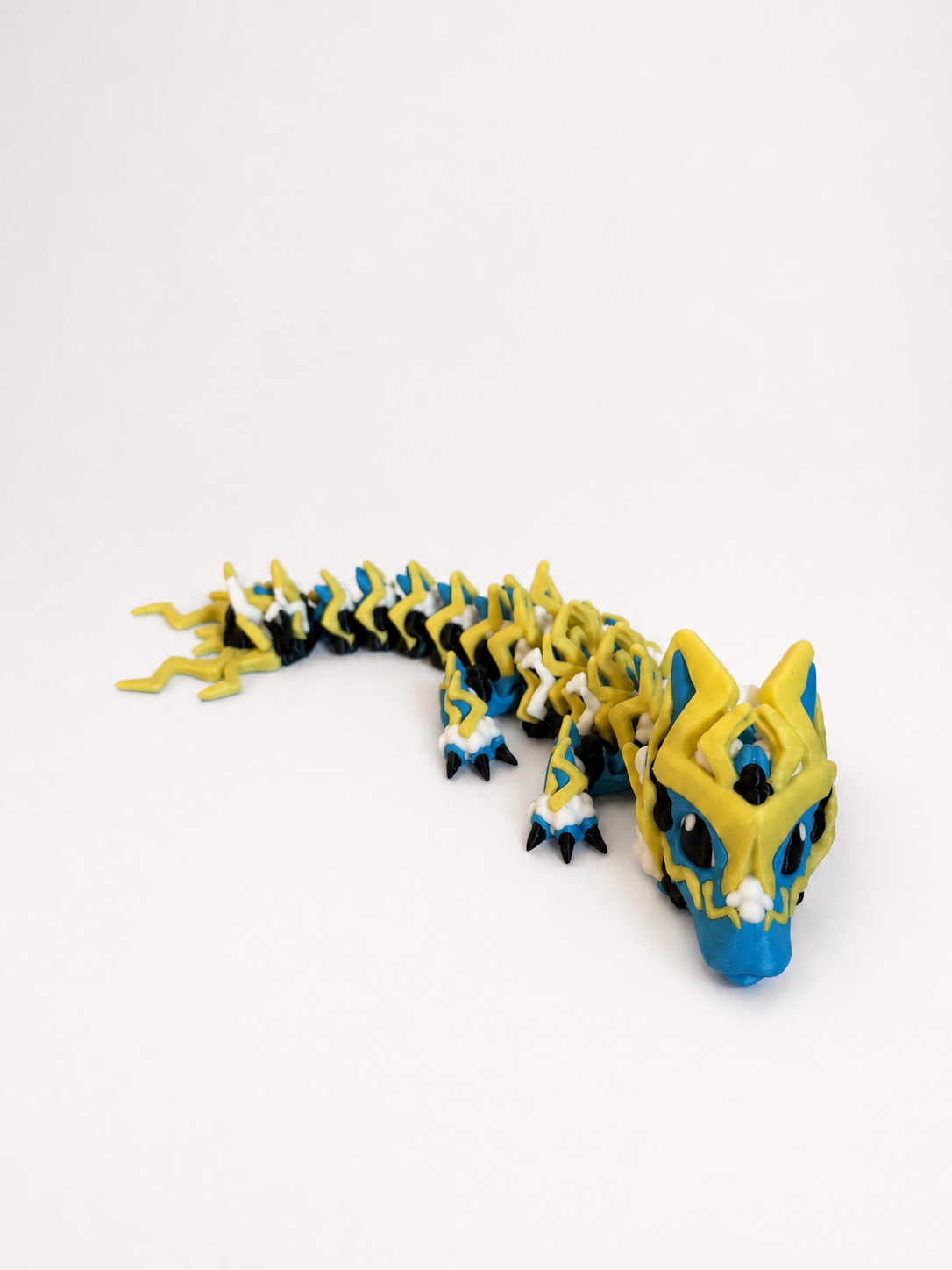 Lightning Dragon real product photo 1